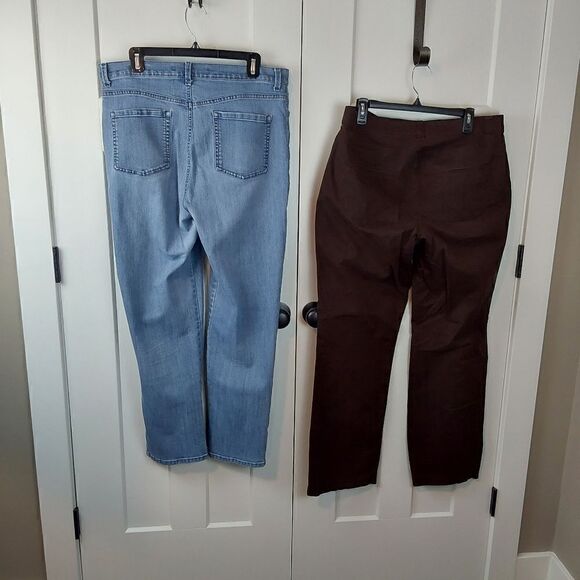 Two pair bundle Gloria Vanderbilt/Christopher & Banks Sz 14 - Picture 2 of 14